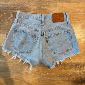 LEVI 501 Original Shorts 25